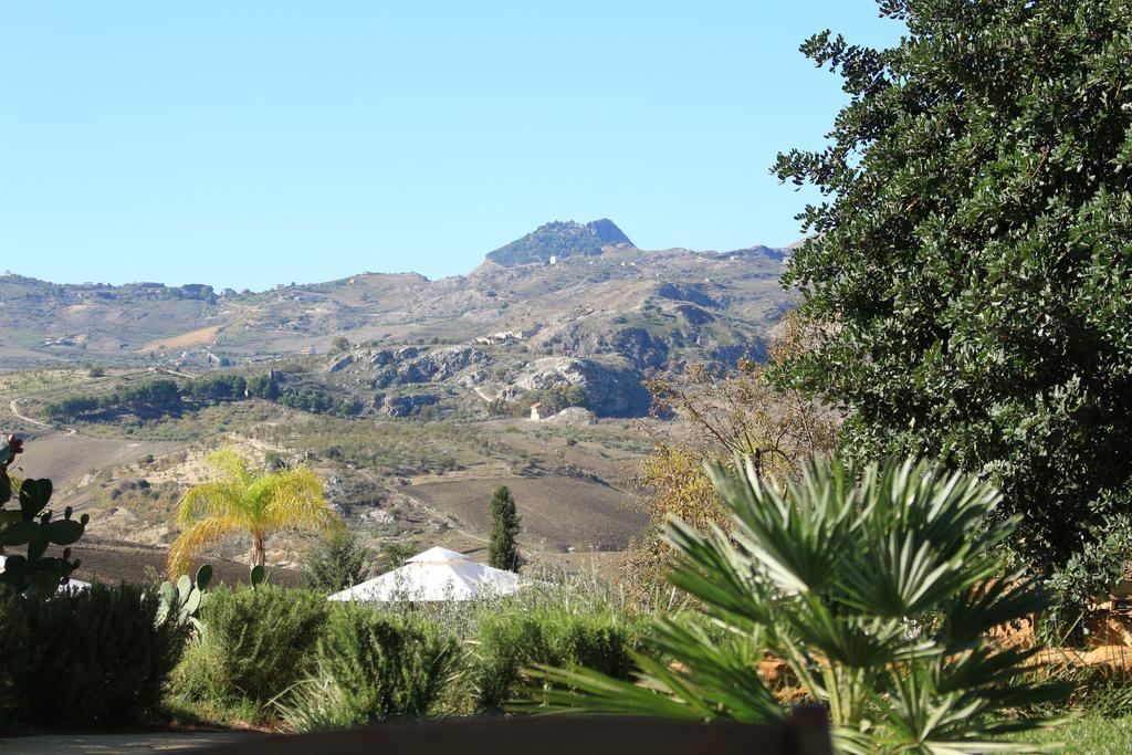 Agriturismo Feudo Muxarello Villa Aragona Exteriör bild